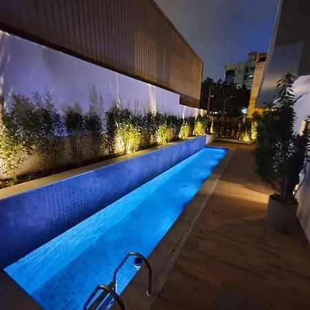 Apartamento 2 Suites Com Piscina E Churrasqueira, Ao Lado Da Ufsc Florianopolis Exterior photo
